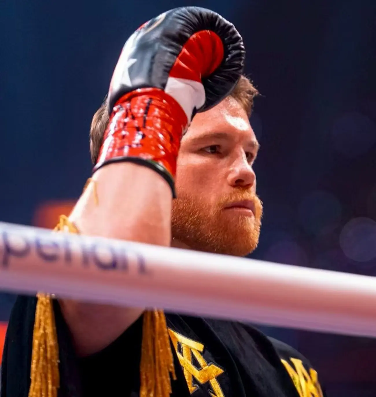 今年, 脚步移动很 今年, 脚步移动很