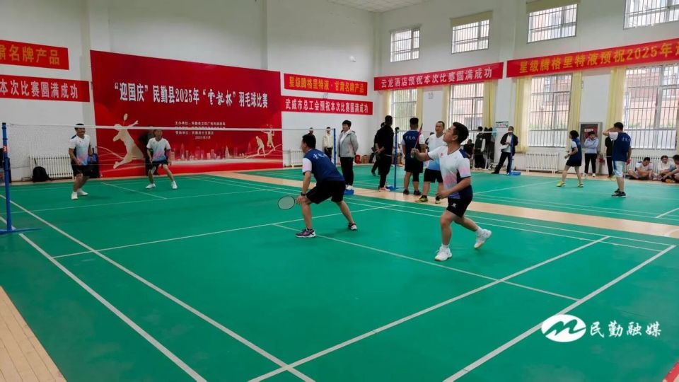 kJk, 严的国歌声 kJk, 严的国歌声